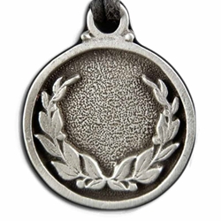 Laurel Wreath Pewter Necklace 121.0610