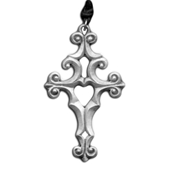 Gothic Heart Cross Pendant 121.0279