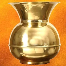 Spittoon